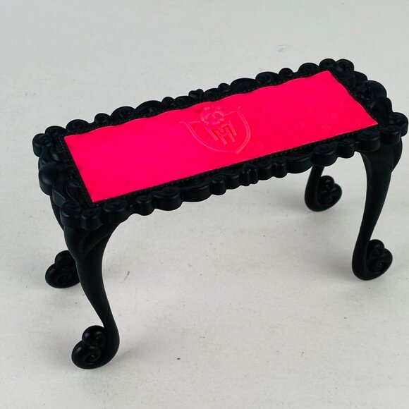 Monster High Freaky Fusion Catacombs Castle Ottoman Accent Table Lot - Picture 9 of 13